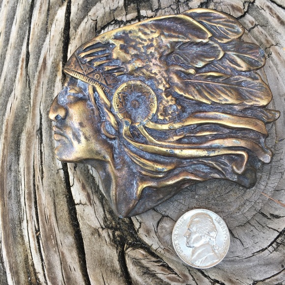 Native American headress Belt Buckle - Picture 3 of 4